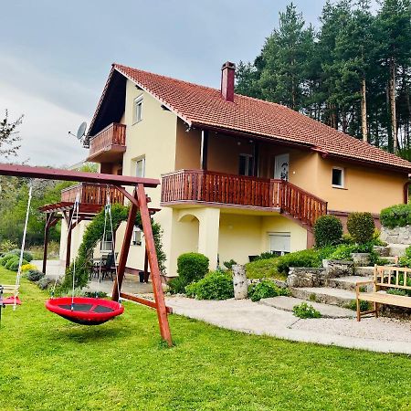 Apartman Korina Otočac Zewnętrze zdjęcie