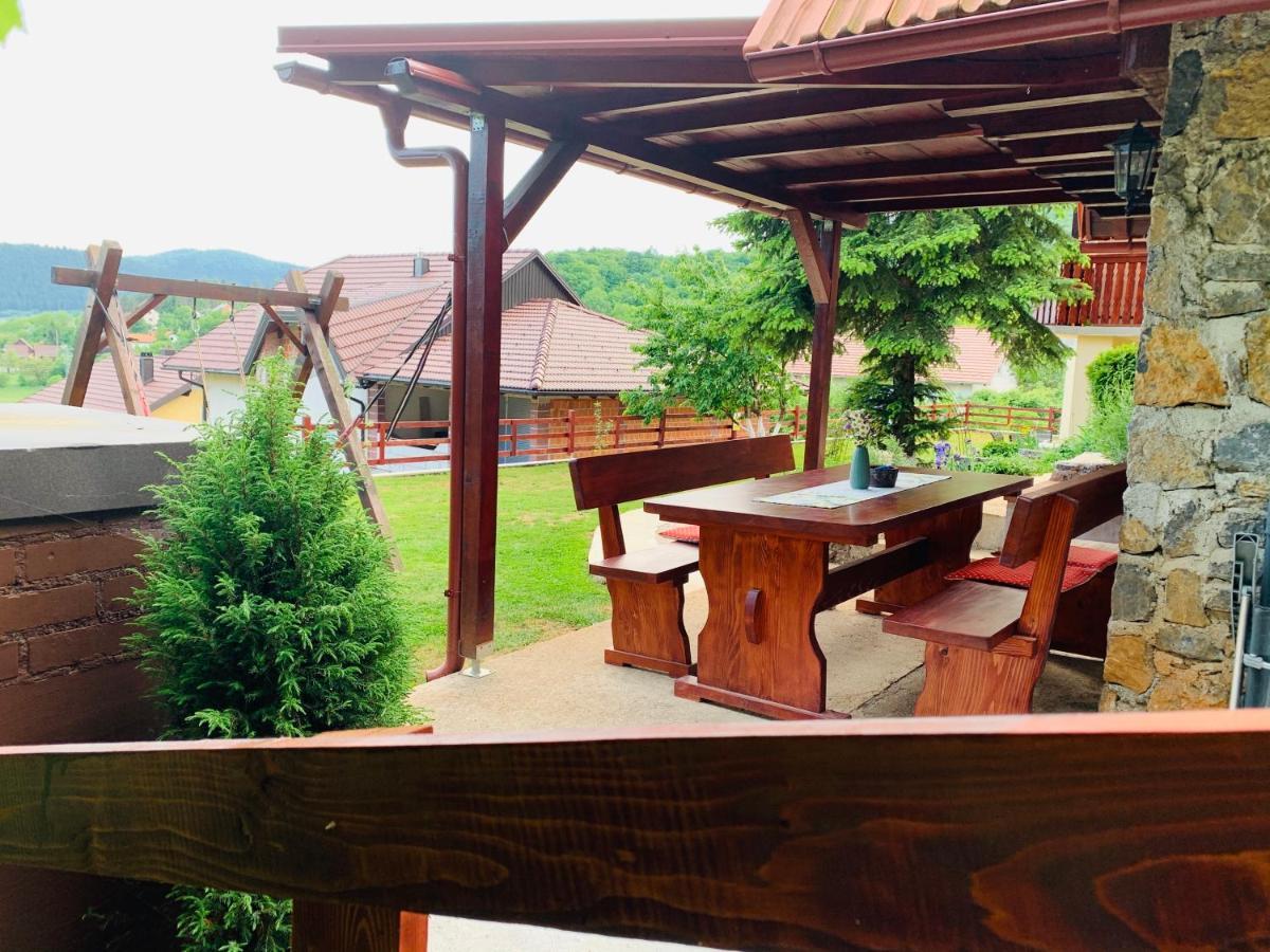Apartman Korina Otočac Zewnętrze zdjęcie
